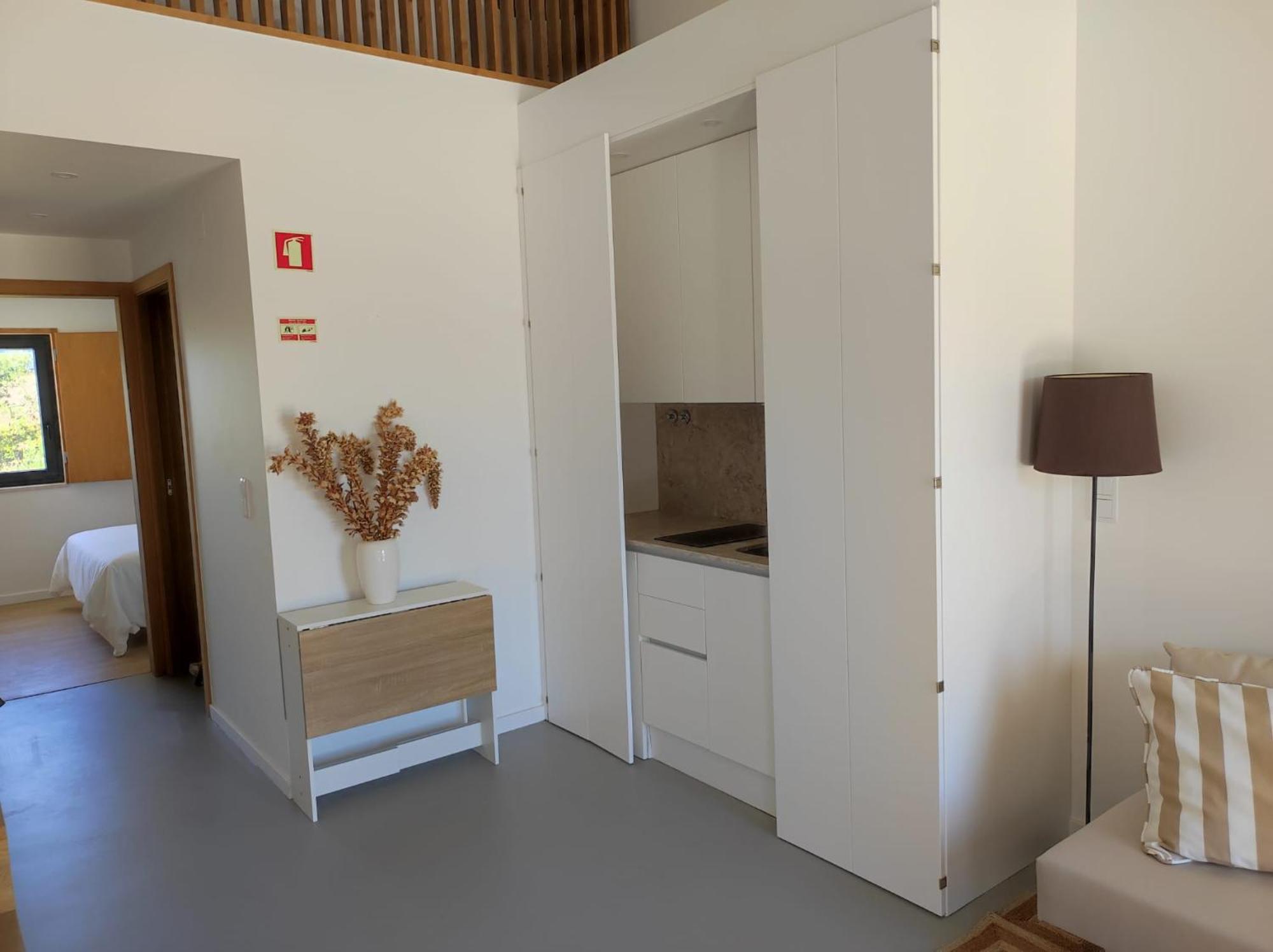 Ocean & Countryside Apartments Encarnacao Екстер'єр фото